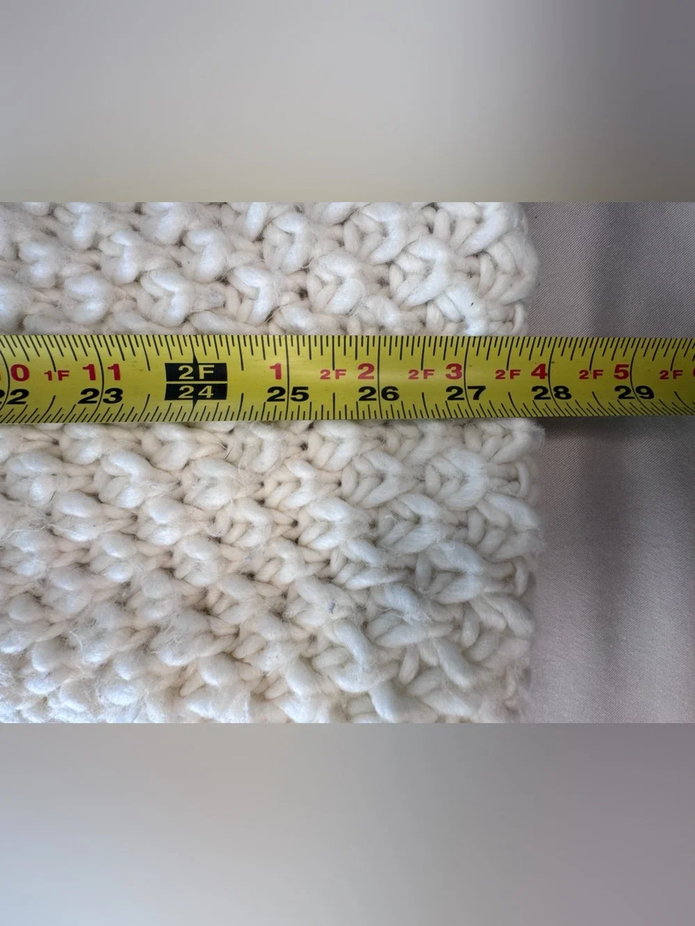 Old Navy Cream Chunky Knit Infinity Scarf